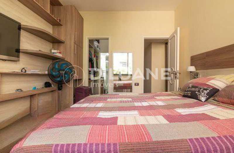 Apartamento à venda com 3 quartos, 150m² - Foto 11