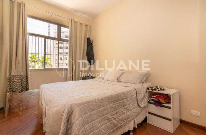 Apartamento à venda com 3 quartos, 150m² - Foto 15