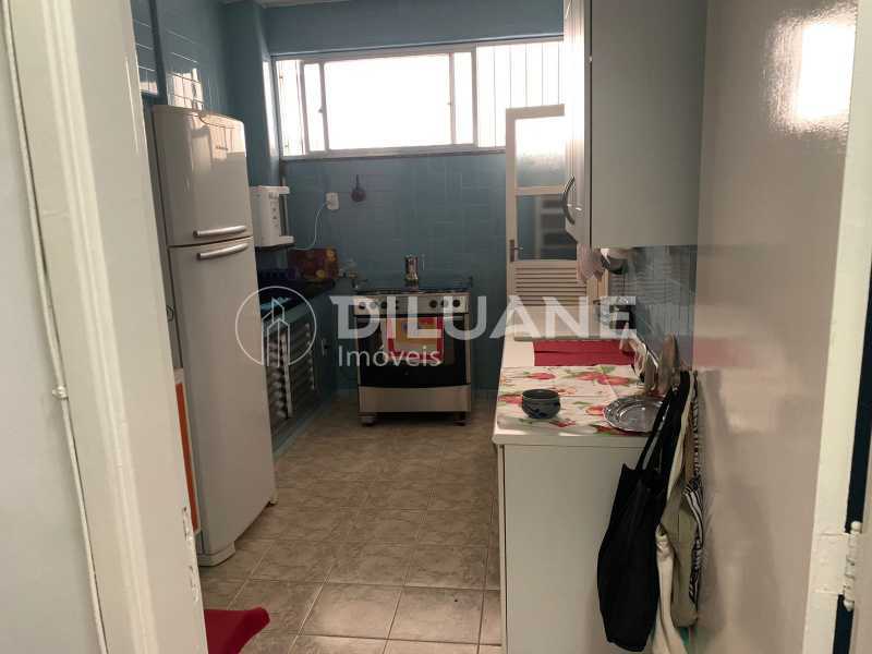 Apartamento à venda com 2 quartos, 99m² - Foto 13