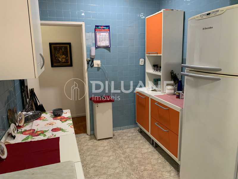 Apartamento à venda com 2 quartos, 99m² - Foto 15