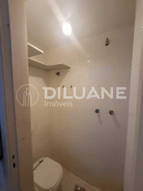 Apartamento à venda com 3 quartos, 134m² - Foto 22