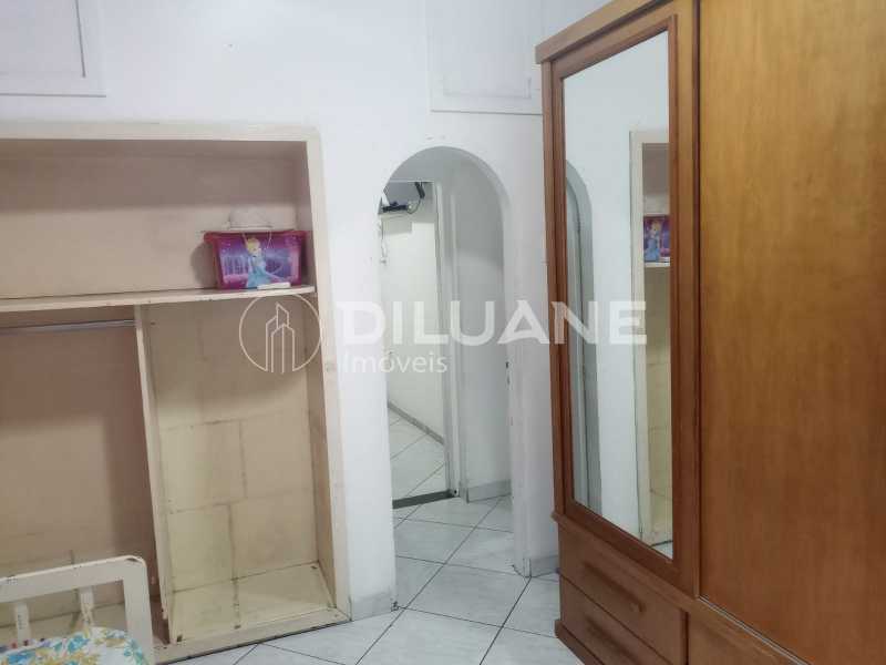 Apartamento à venda com 2 quartos, 83m² - Foto 15