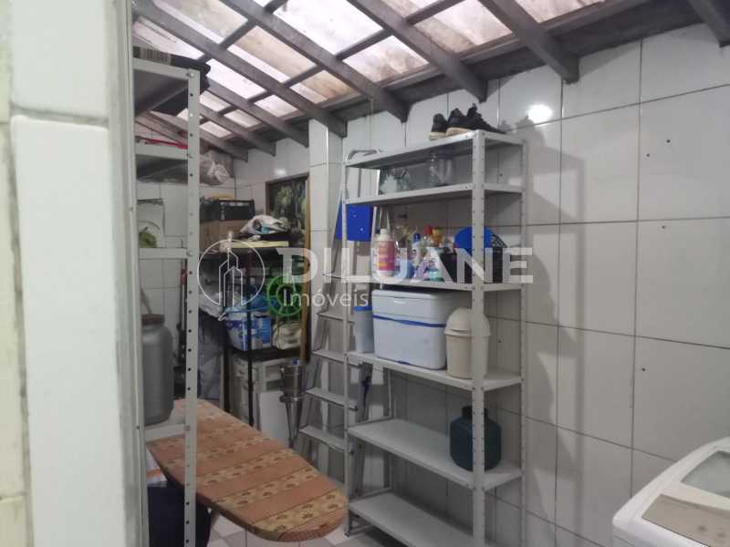 Apartamento à venda com 2 quartos, 83m² - Foto 20