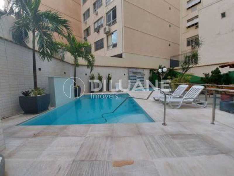 Apartamento à venda com 2 quartos, 83m² - Foto 23