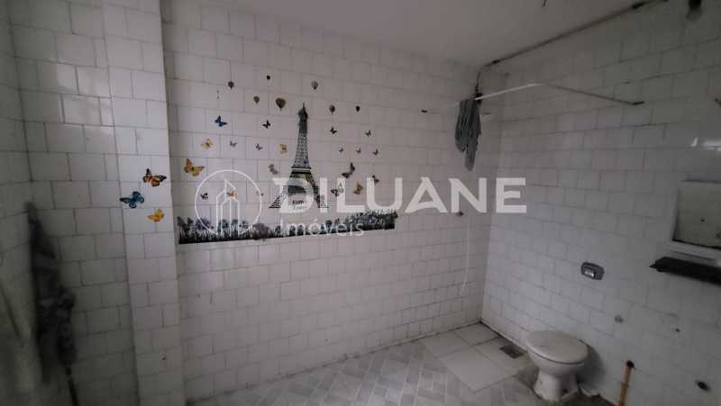 Casa à venda com 4 quartos, 382m² - Foto 9