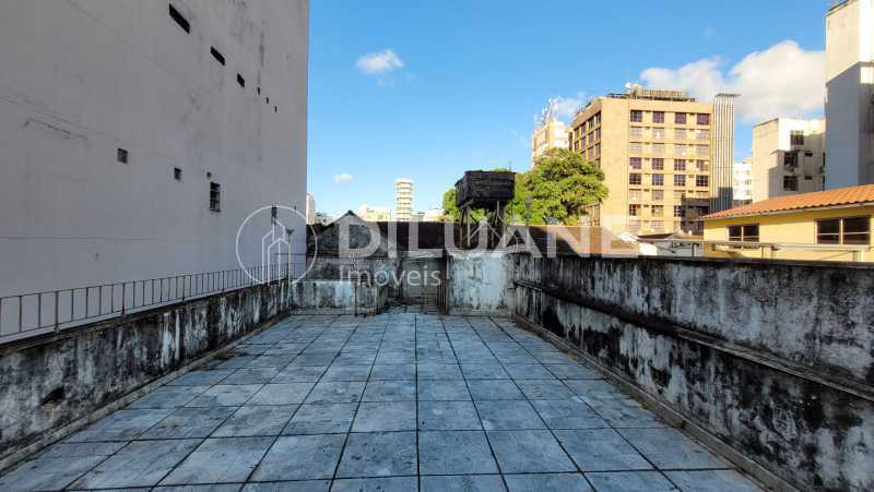 Casa à venda com 4 quartos, 382m² - Foto 12