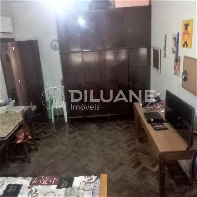 Apartamento à venda com 4 quartos, 204m² - Foto 20