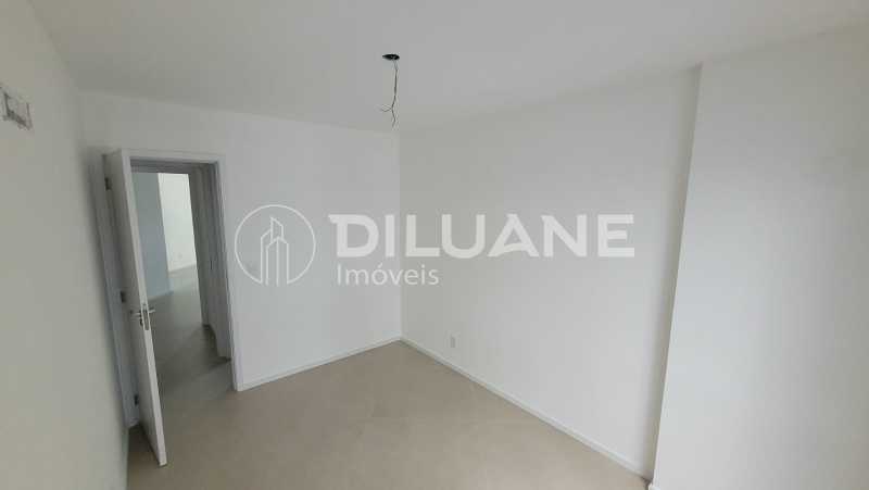 Apartamento à venda com 2 quartos, 76m² - Foto 9