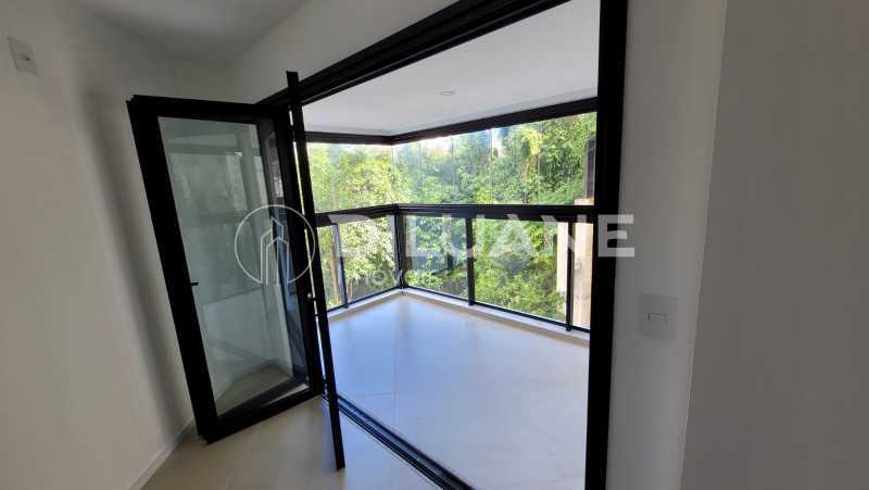 Apartamento à venda com 2 quartos, 76m² - Foto 15