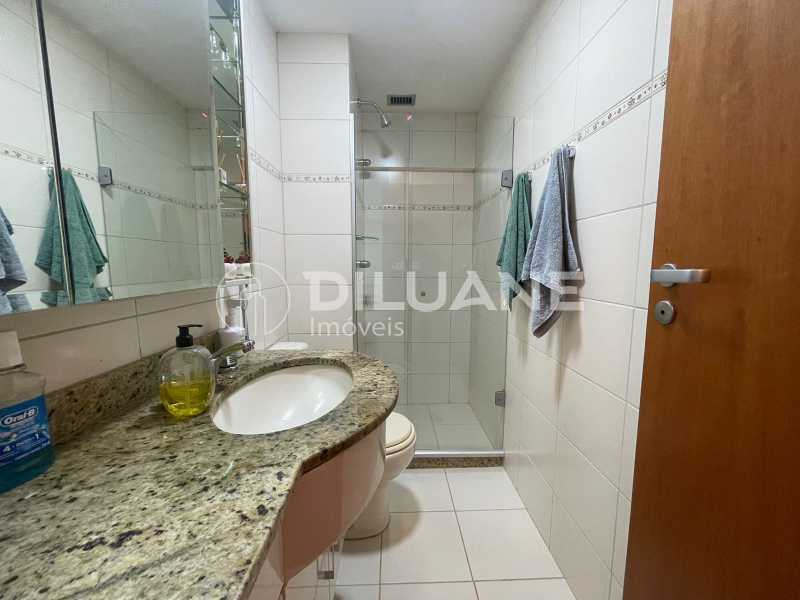 Apartamento à venda com 2 quartos, 79m² - Foto 16