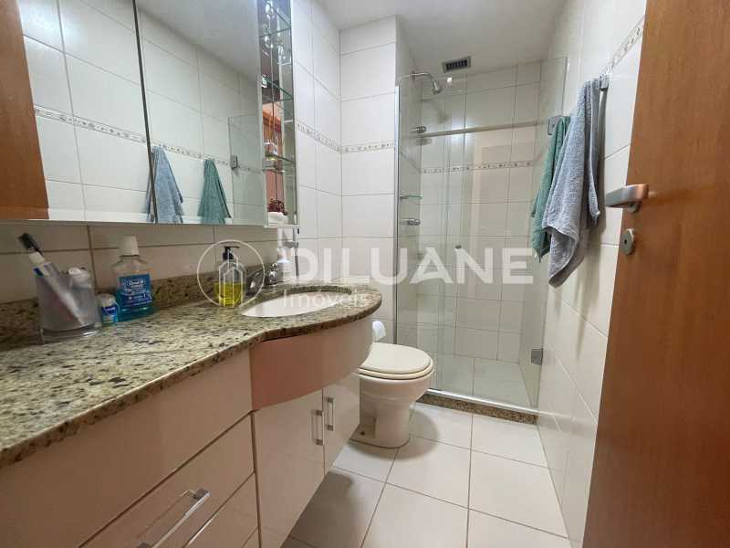 Apartamento à venda com 2 quartos, 79m² - Foto 17