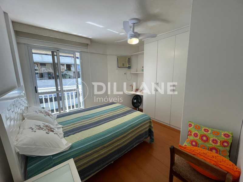 Apartamento à venda com 2 quartos, 79m² - Foto 11