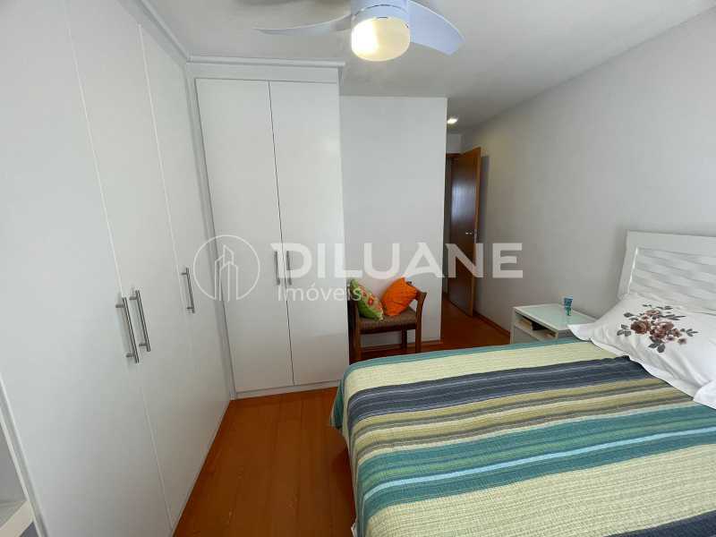 Apartamento à venda com 2 quartos, 79m² - Foto 14