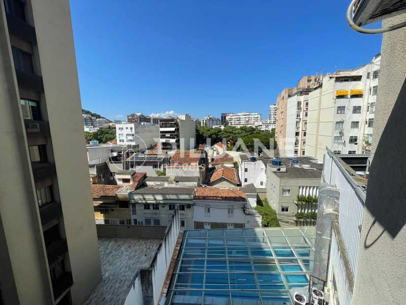 Apartamento à venda com 2 quartos, 79m² - Foto 27