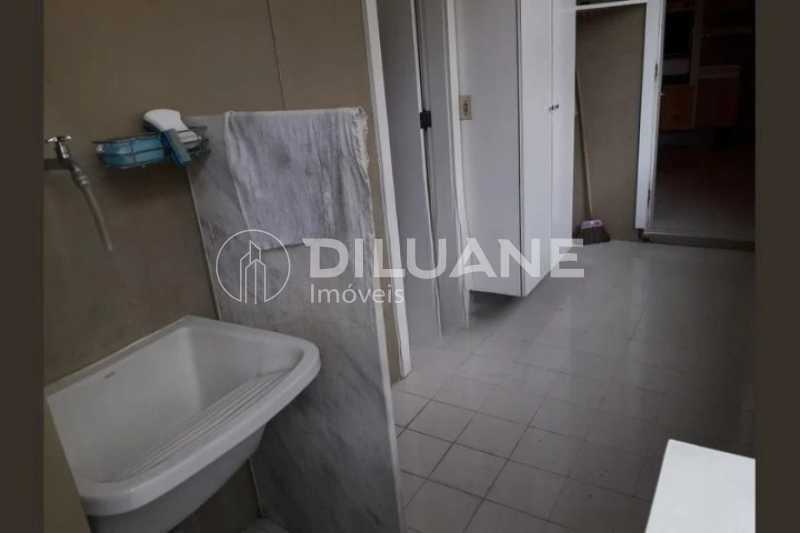 Apartamento à venda com 3 quartos, 160m² - Foto 20