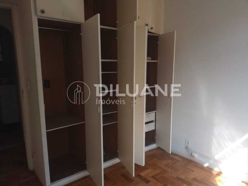 Apartamento à venda com 3 quartos, 82m² - Foto 12