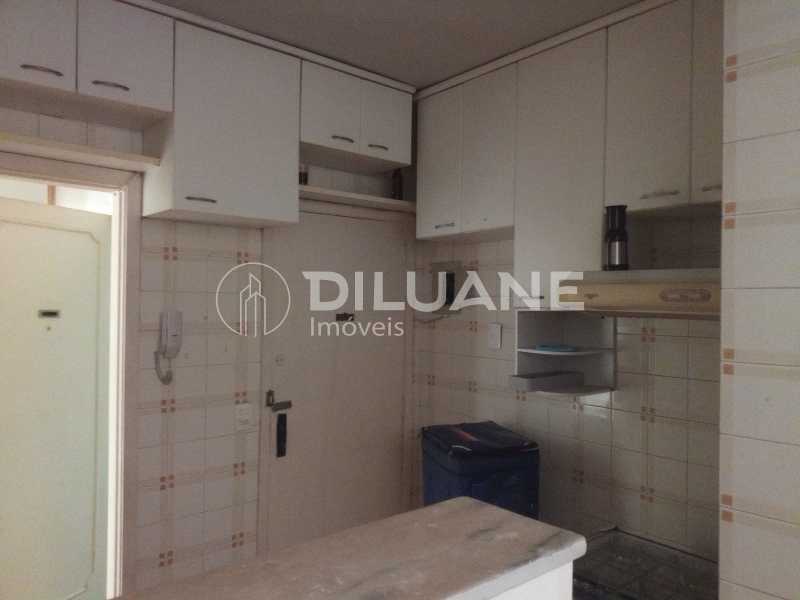 Apartamento à venda com 3 quartos, 82m² - Foto 13