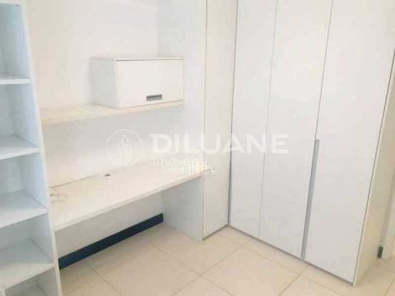 Apartamento à venda com 3 quartos, 103m² - Foto 29