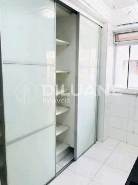 Apartamento à venda com 3 quartos, 103m² - Foto 31