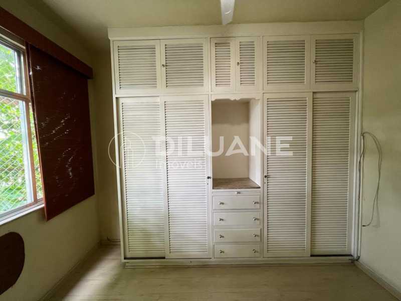 Apartamento à venda com 3 quartos, 140m² - Foto 20