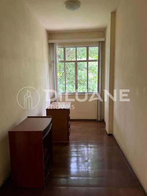 Apartamento à venda com 3 quartos, 140m² - Foto 25