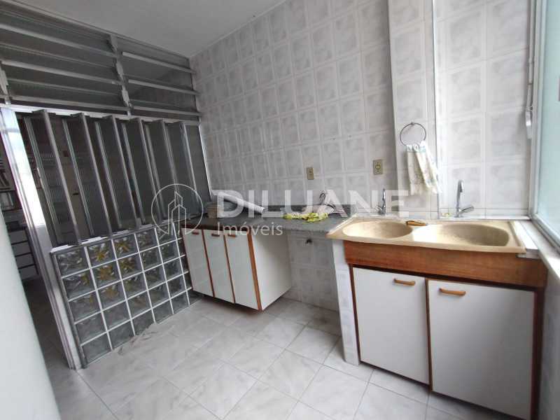 Cobertura à venda com 3 quartos, 208m² - Foto 28