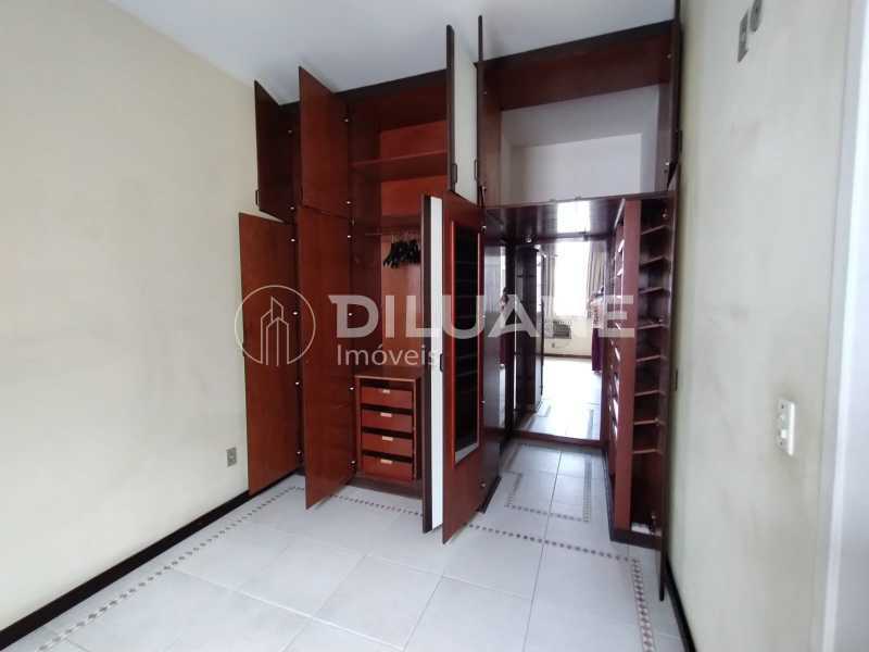 Cobertura à venda com 3 quartos, 208m² - Foto 36