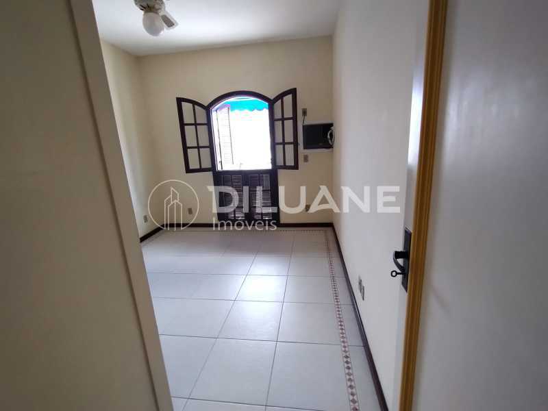 Cobertura à venda com 3 quartos, 208m² - Foto 40