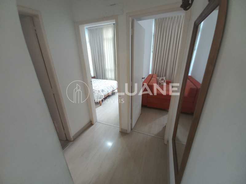 Apartamento à venda com 3 quartos, 98m² - Foto 9