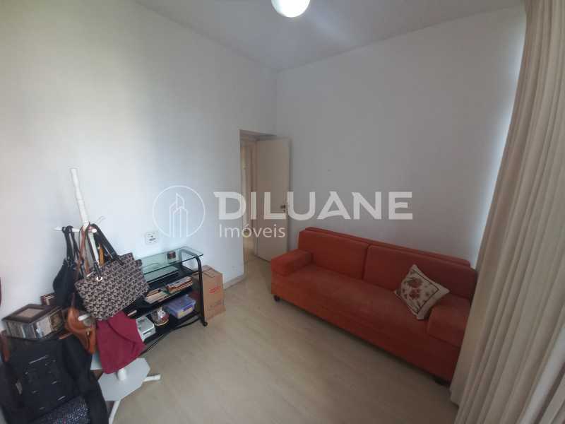 Apartamento à venda com 3 quartos, 98m² - Foto 11