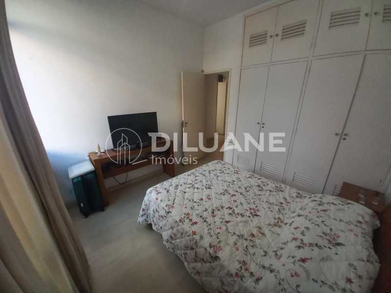 Apartamento à venda com 3 quartos, 98m² - Foto 18