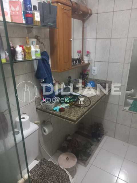 Apartamento à venda com 2 quartos, 69m² - Foto 13