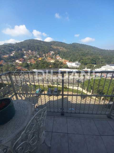 Apartamento à venda com 2 quartos, 69m² - Foto 19