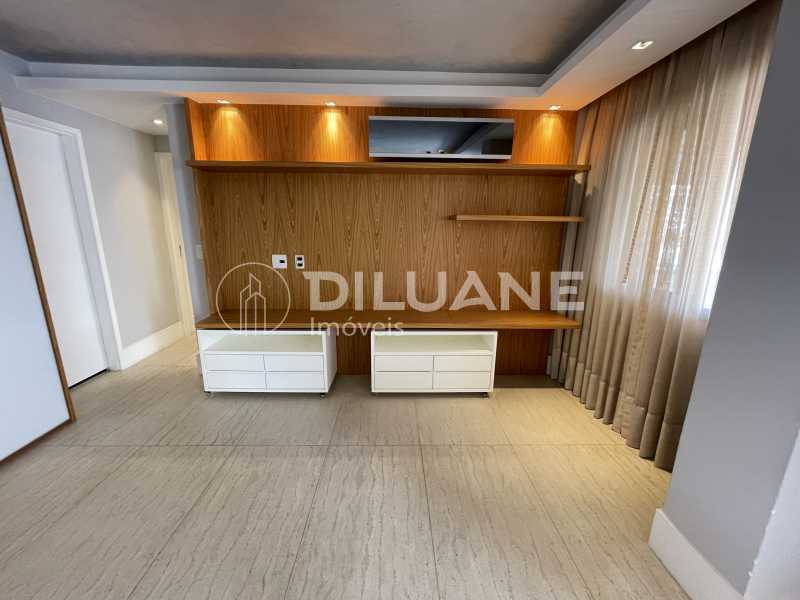 Apartamento à venda e aluguel com 2 quartos, 100m² - Foto 7