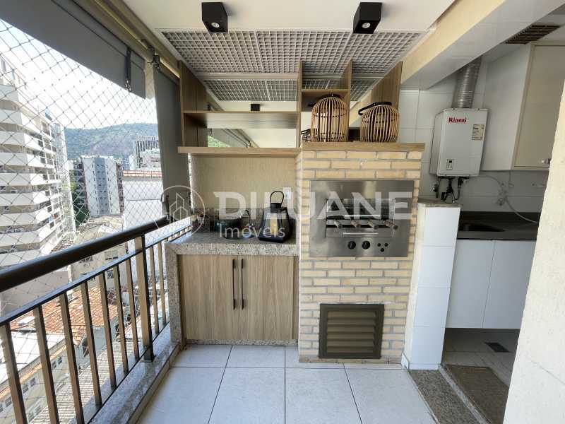 Apartamento à venda e aluguel com 2 quartos, 100m² - Foto 11