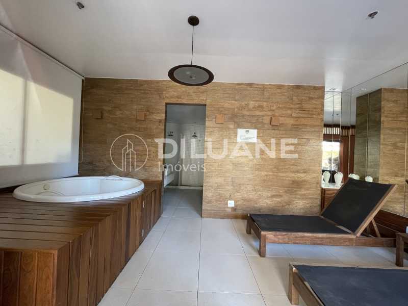 Apartamento à venda e aluguel com 2 quartos, 100m² - Foto 44