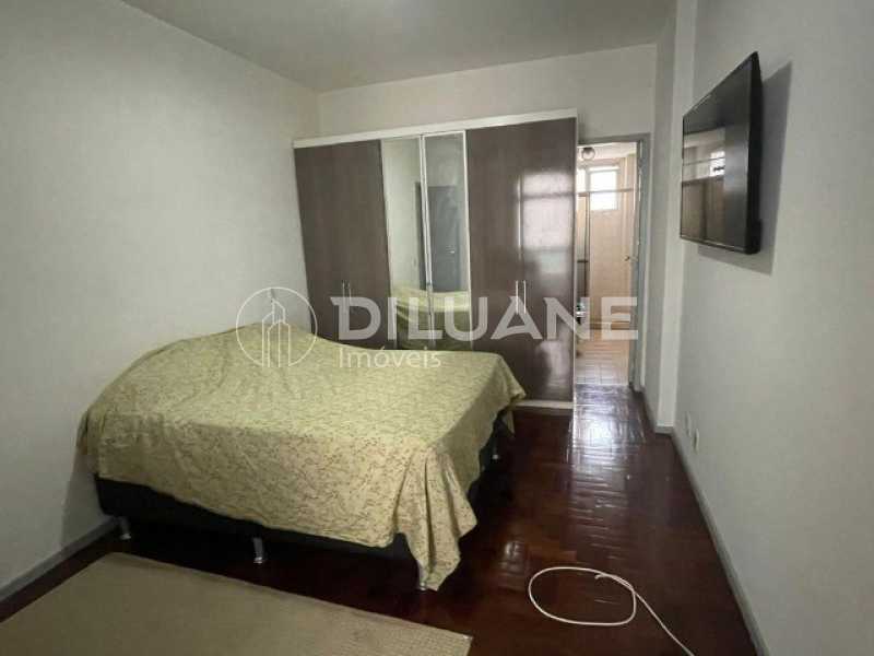 Apartamento à venda com 2 quartos, 90m² - Foto 6