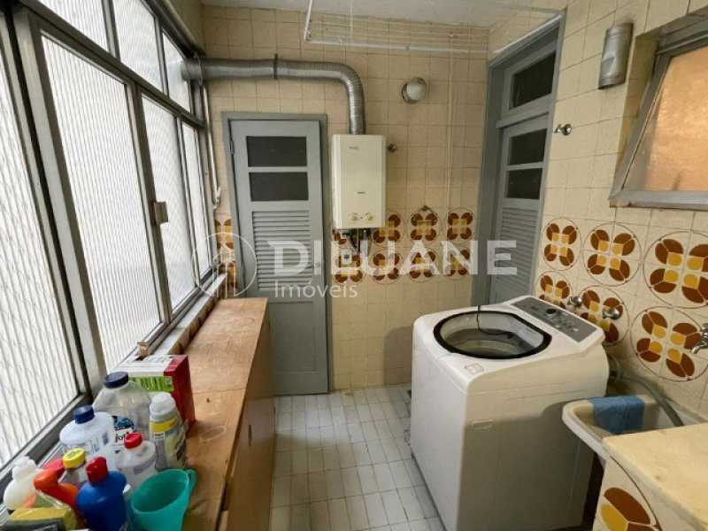 Apartamento à venda com 2 quartos, 90m² - Foto 11