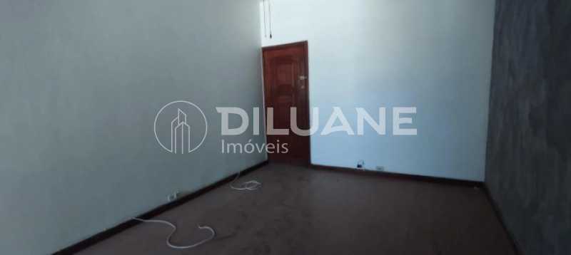 Apartamento à venda com 3 quartos, 97m² - Foto 3