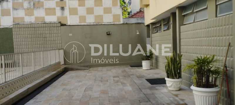 Apartamento à venda com 3 quartos, 97m² - Foto 18