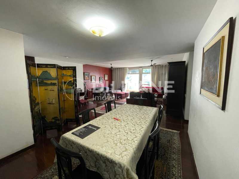 Apartamento à venda com 4 quartos, 166m² - Foto 4