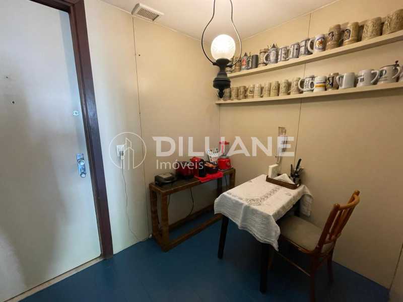 Apartamento à venda com 4 quartos, 166m² - Foto 31