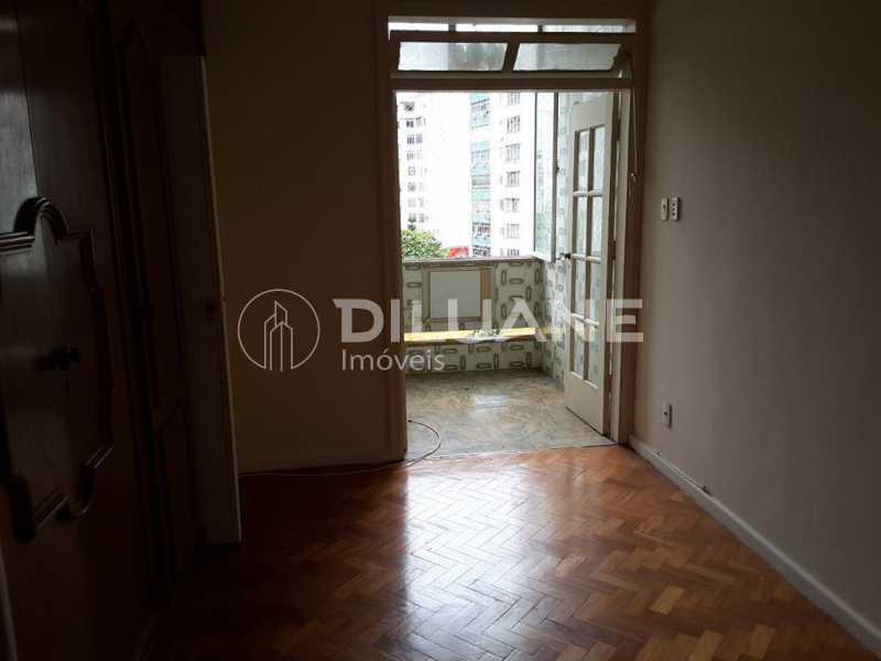 Apartamento à venda com 3 quartos, 95m² - Foto 4