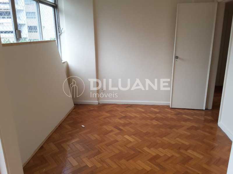 Apartamento à venda com 3 quartos, 95m² - Foto 8