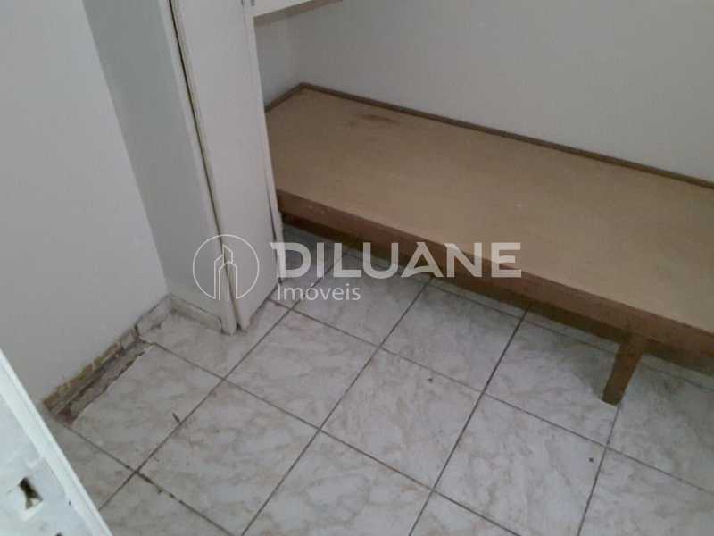 Apartamento à venda com 3 quartos, 95m² - Foto 19