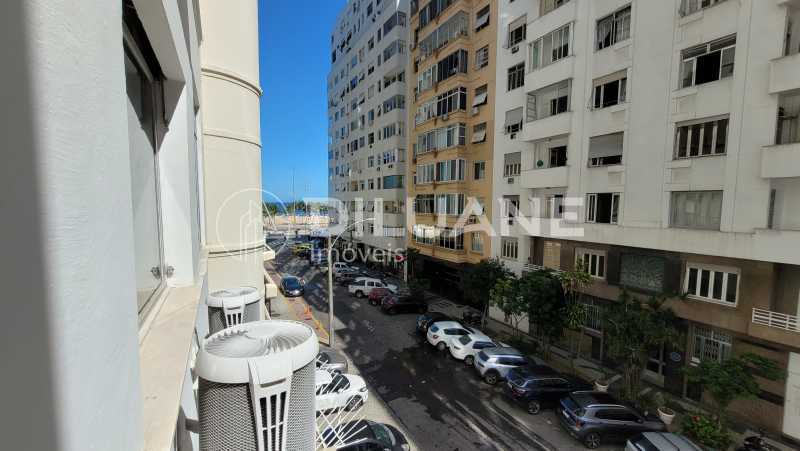 Apartamento à venda com 2 quartos, 79m² - Foto 1