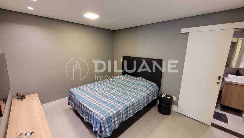 Apartamento à venda com 2 quartos, 79m² - Foto 23