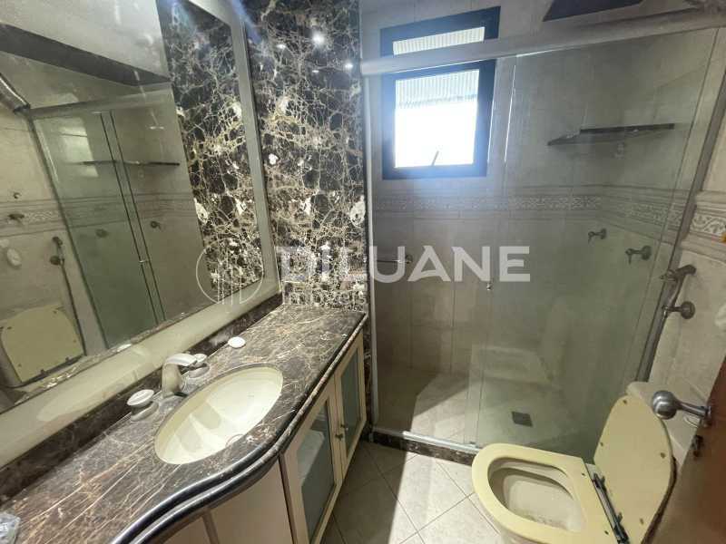 Apartamento à venda com 3 quartos, 122m² - Foto 13