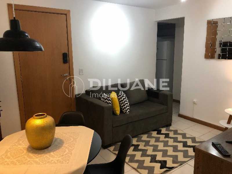 Apartamento à venda com 1 quarto, 34m² - Foto 3