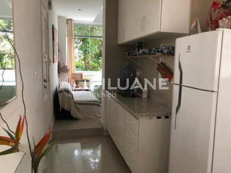 Apartamento à venda com 3 quartos, 125m² - Foto 4